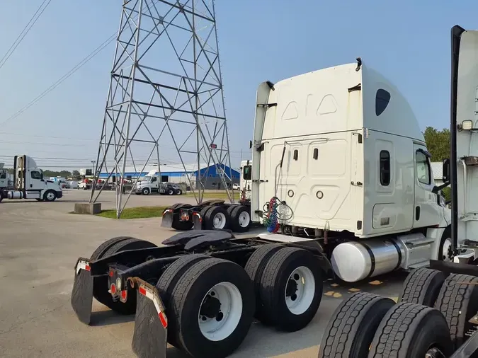 2020 FREIGHTLINER NEW CASCADIA PX12664