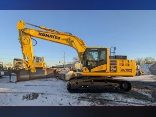 2022 Komatsu PC210LCI-11