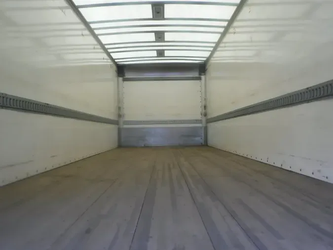2018 FREIGHTLINER/MERCEDES M2 106