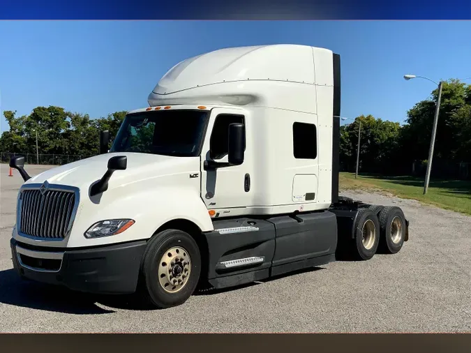 2023 INT LT625 6X4