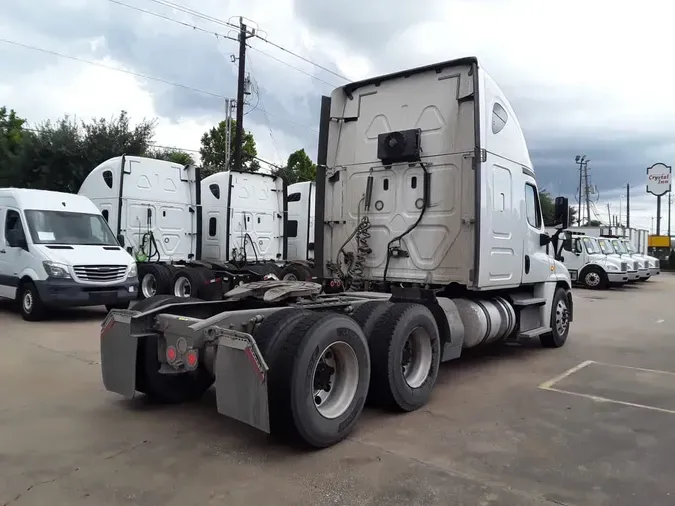 2018 FREIGHTLINER CASCADIA 125