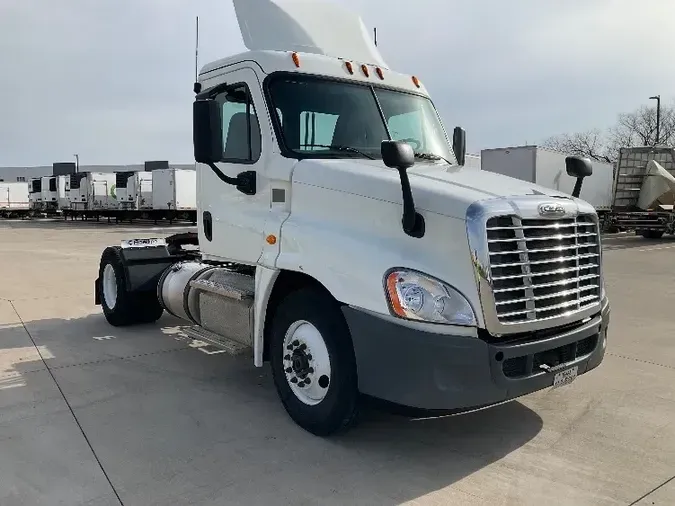 2015 Freightliner X12542ST7d8963ee23a75588075fdad6ca9eb770