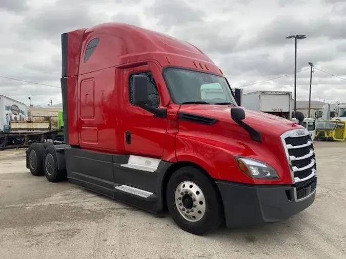 2021 Freightliner Cascadia