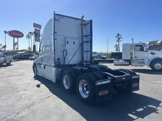 2019 Freightliner Cascadia