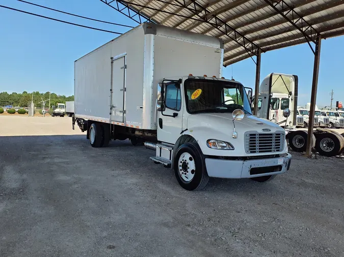 2017 FREIGHTLINER/MERCEDES M2 106