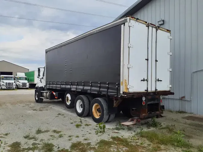2016 FREIGHTLINER 108SD