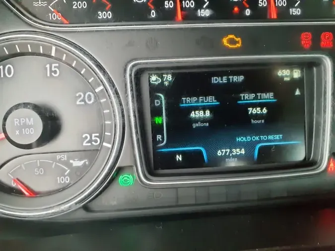 2020 NAVISTAR INTERNATIONAL LT625 DAYCAB T/A