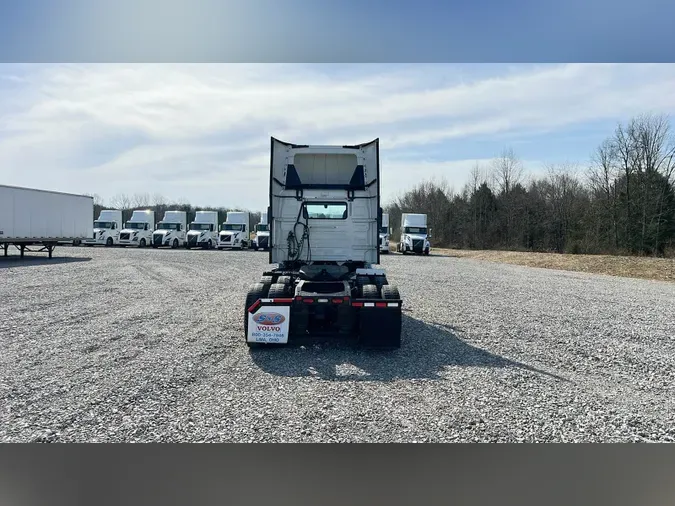 2018 Volvo VNL300