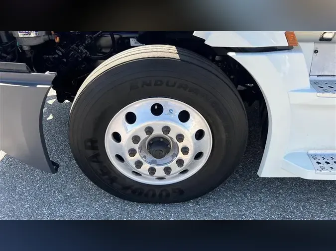 2020 FREIGHTLINER CA126