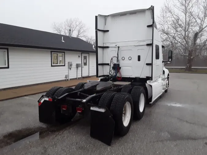 2019 NAVISTAR INTERNATIONAL LT625 SLPR CAB