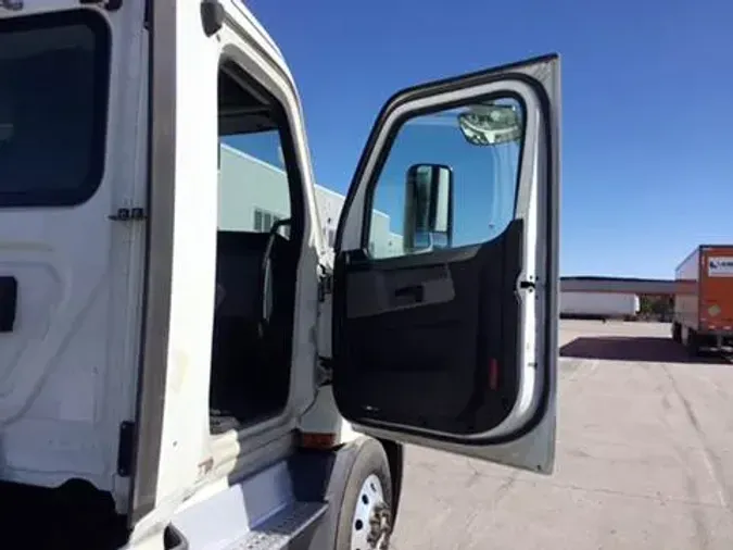 2019 Freightliner Cascadia