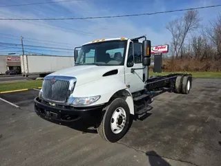 2019 NAVISTAR INTERNATIONAL 4300