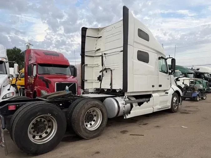 2022 VOLVO VNL64T7607da83e64eba804505de1bad5ce193430