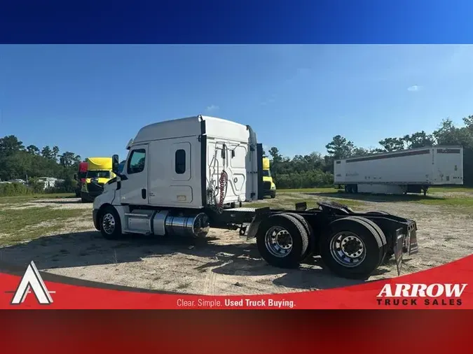 2019 FREIGHTLINER CA126