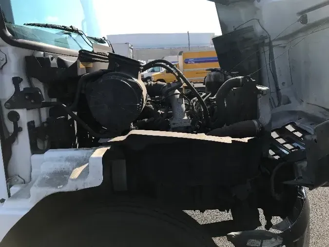2018 HINO TRUCK 268