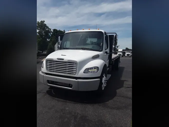 2017 FREIGHTLINER/MERCEDES M2 106