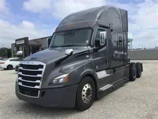 2021 FREIGHTLINER CA126