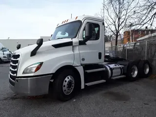 2020 FREIGHTLINER/MERCEDES NEW CASCADIA PX12664