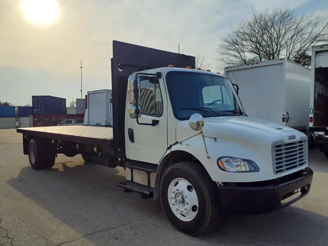 2014 FREIGHTLINER/MERCEDES M2 106