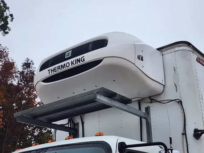 2020 FREIGHTLINER/MERCEDES M2 106