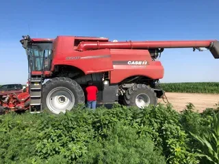 2018 Case IH 8240