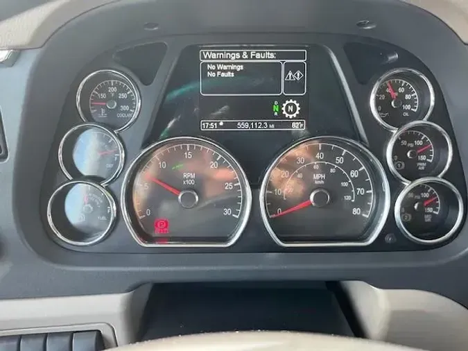 2021 Peterbilt 579