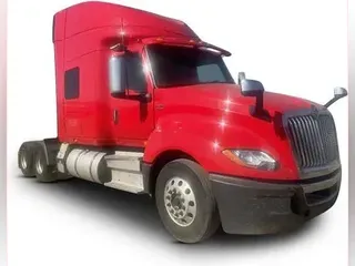 2018 International LT625