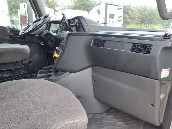 2020 NAVISTAR INTERNATIONAL LT625 SLPR CAB