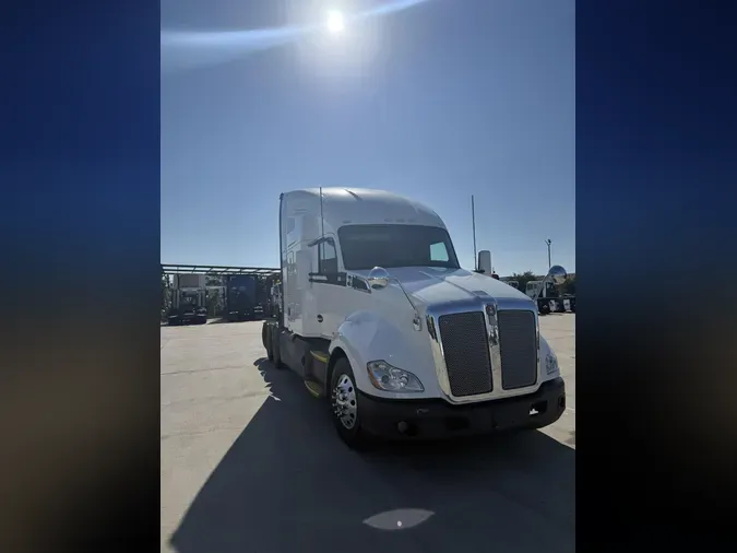 2021 Kenworth T680