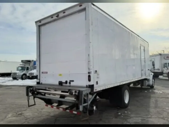 2020 FREIGHTLINER/MERCEDES M2 106