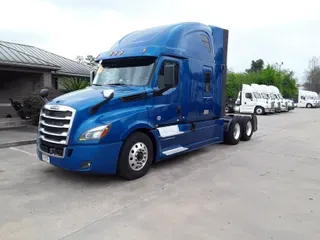 2019 Freightliner NEW CASCADIA PX12664