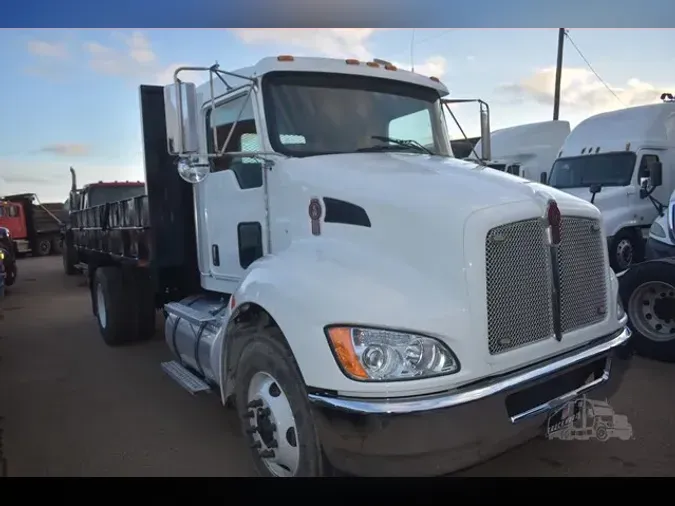 2022 KENWORTH T270