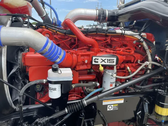 2024 Peterbilt 389
