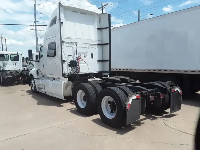 2019 NAVISTAR INTERNATIONAL LT625 SLPR CAB