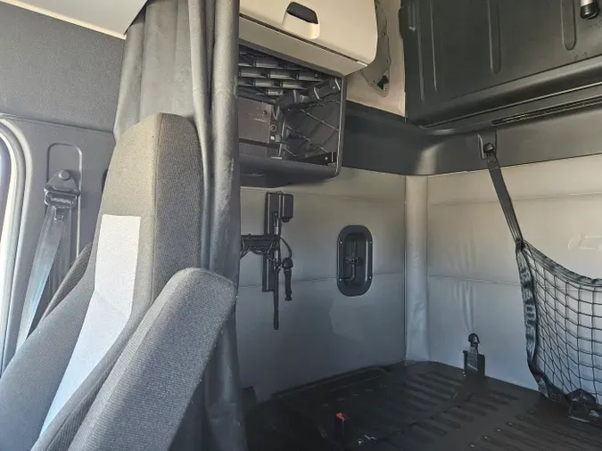 2022 Freightliner Cascadia