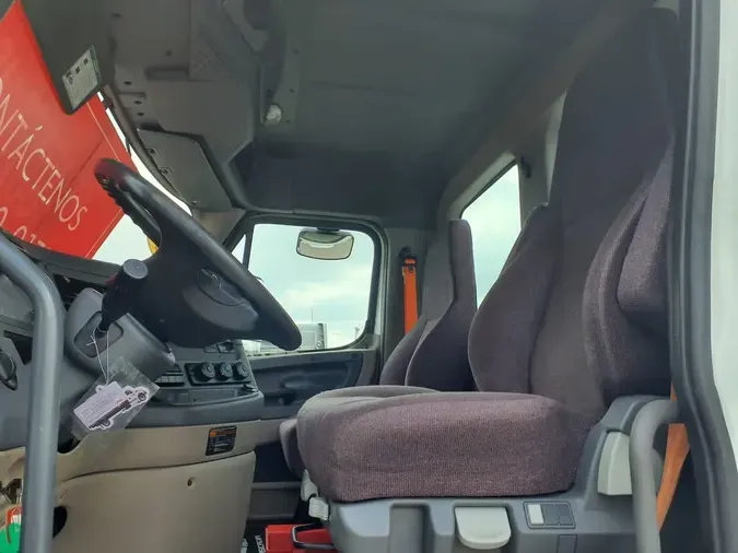 2019 FREIGHTLINER/MERCEDES CASCADIA 1257dea01a6bf2195503ee9afea13f15a3e