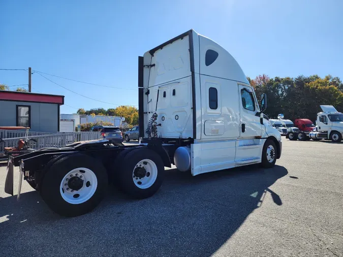 2020 FREIGHTLINER/MERCEDES NEW CASCADIA PX12664