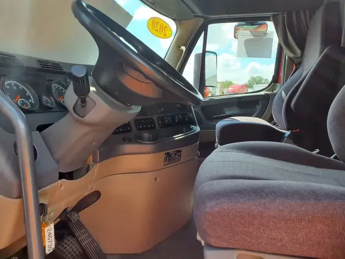 2020 FREIGHTLINER CASCADIA 125