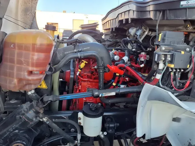 2021 NAVISTAR INTERNATIONAL MV607 (4X2)