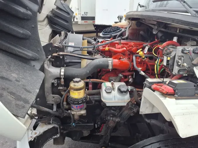 2019 FREIGHTLINER/MERCEDES M2 106