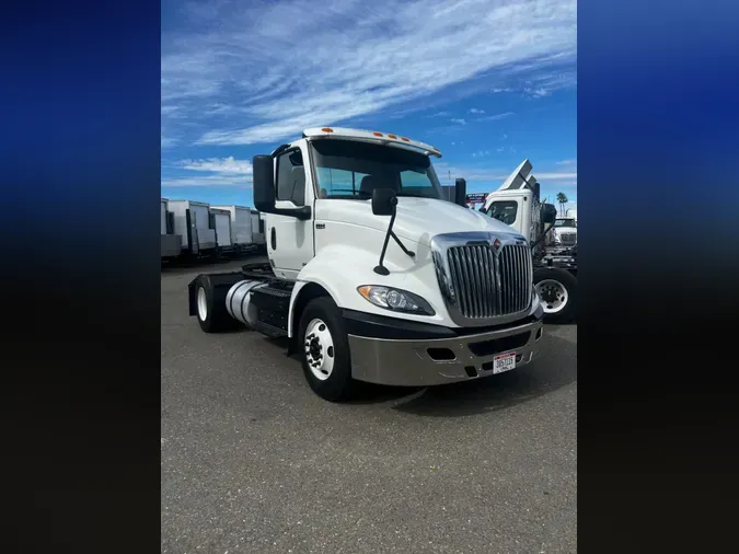 2019 NAVISTAR INTERNATIONAL RH613 DAYCAB S/A7df80f6b67bfbde2a3633fd45ef48f77