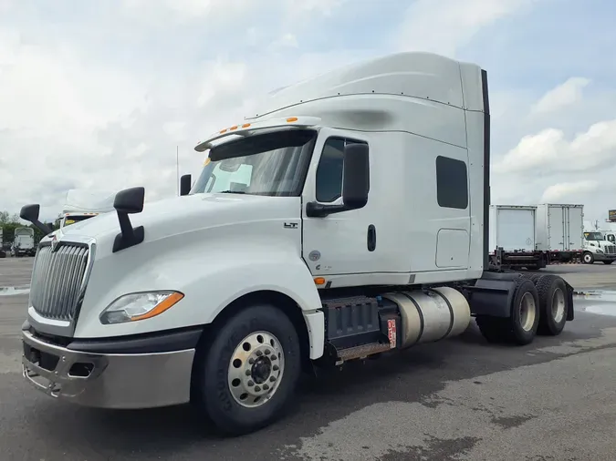 2019 NAVISTAR INTERNATIONAL LT625 SLPR CAB