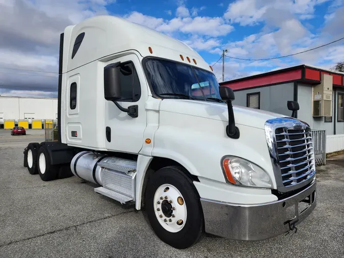 2020 FREIGHTLINER/MERCEDES CASCADIA 125