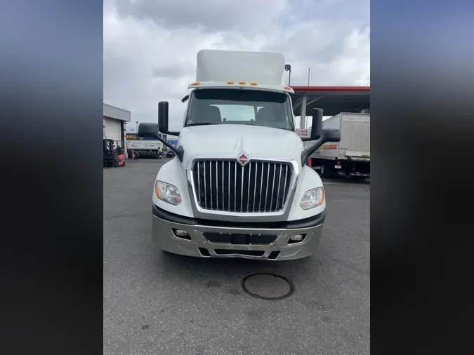 2018 NAVISTAR INTERNATIONAL LT625 DAYCAB T/A7dfb3b853ce7d0b1220cf55b79df0134