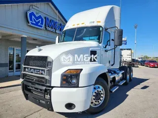 2020 MACK AN64T