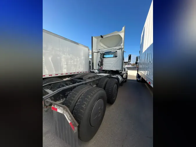 2020 NAVISTAR INTERNATIONAL LT625 DAYCAB T/A7e0457ddbac108dea8bb2c71c0ec0e4c