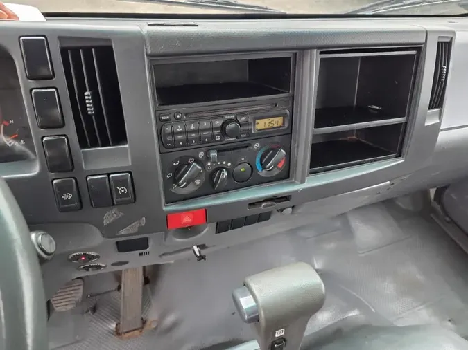2014 ISUZU NQR