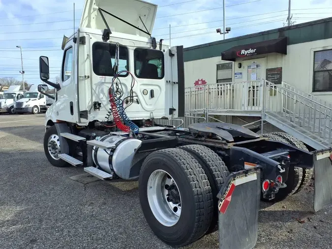 2020 FREIGHTLINER/MERCEDES NEW CASCADIA 116