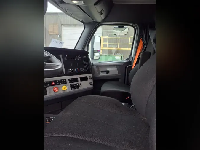 2019 FREIGHTLINER/MERCEDES NEW CASCADIA PX12664