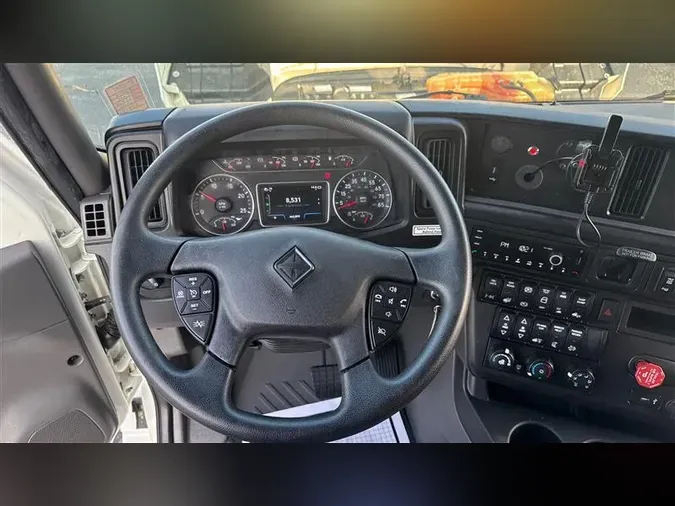 2022 INTERNATIONAL LT625
